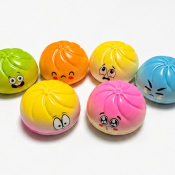 RAGE - Squishy Dumplings GRANDE (9 x 9 x 4 cm) - Gioco Fidget Virale 2026 - CON CAVALLOTTO (24 pz)