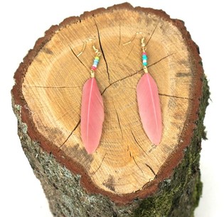 Orecchini stile Ibiza con piuma - Rosa antico (1 pz)