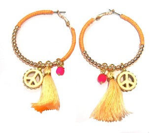 Orecchini Color Salmone Stile Ibiza con Simbolo della Pace e Nappa (1 pz)